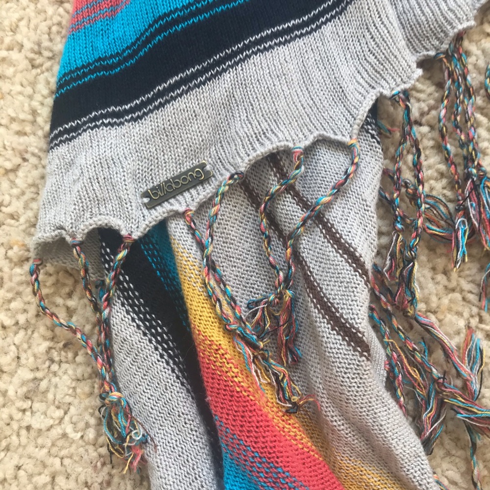 Women’s Open Faced Billabong Boho Tunic - Picture 5 of 8